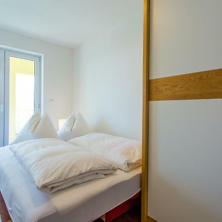 Apartment Maestral Пореч Экстерьер фото