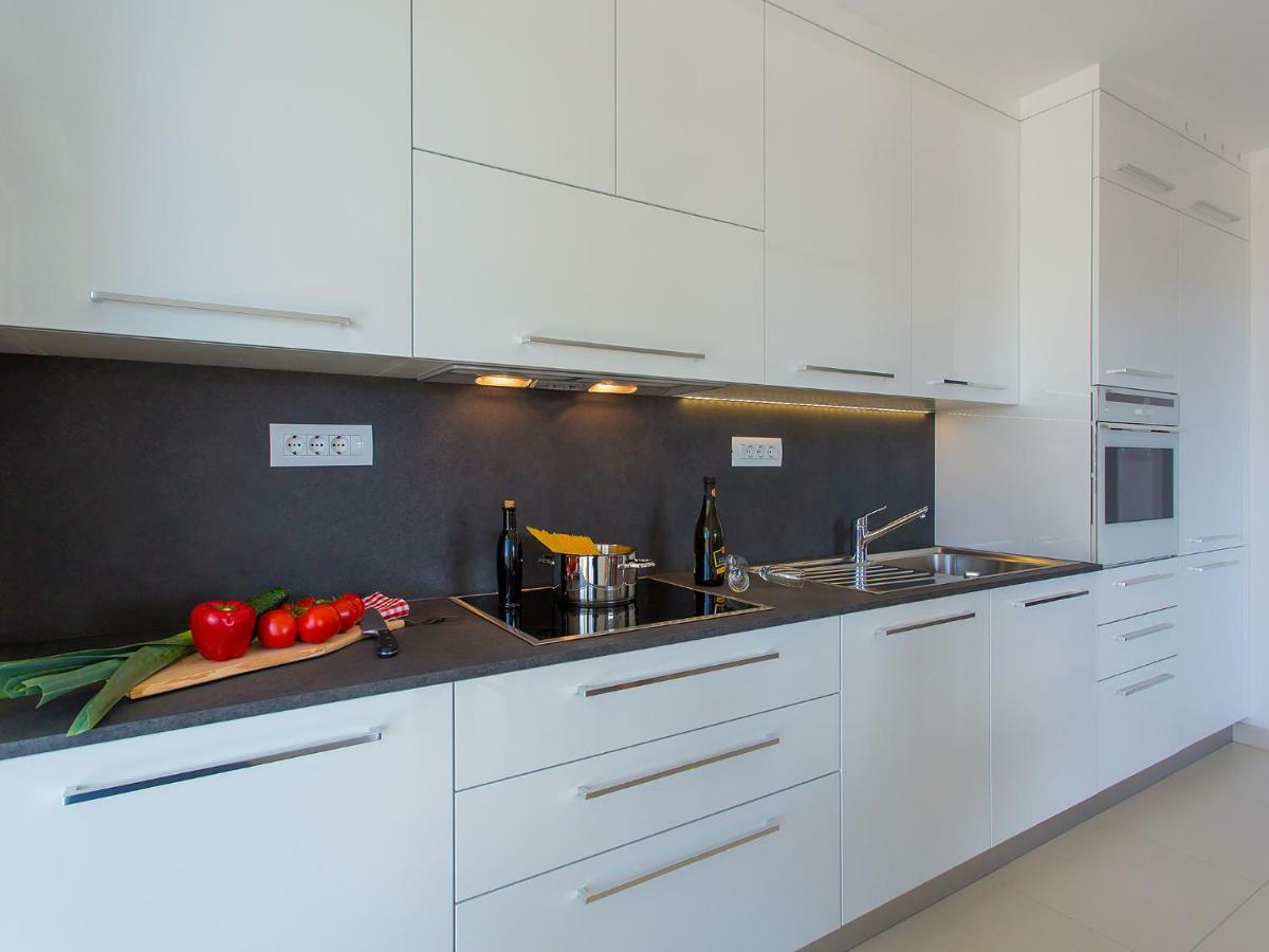 Apartment Maestral Пореч Экстерьер фото